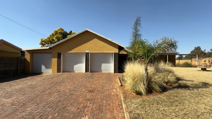 3 Bedroom Property for Sale in Stilfontein Ext 4 North West